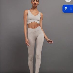Carbon38 Heather Oatmeal Wrap Leggings